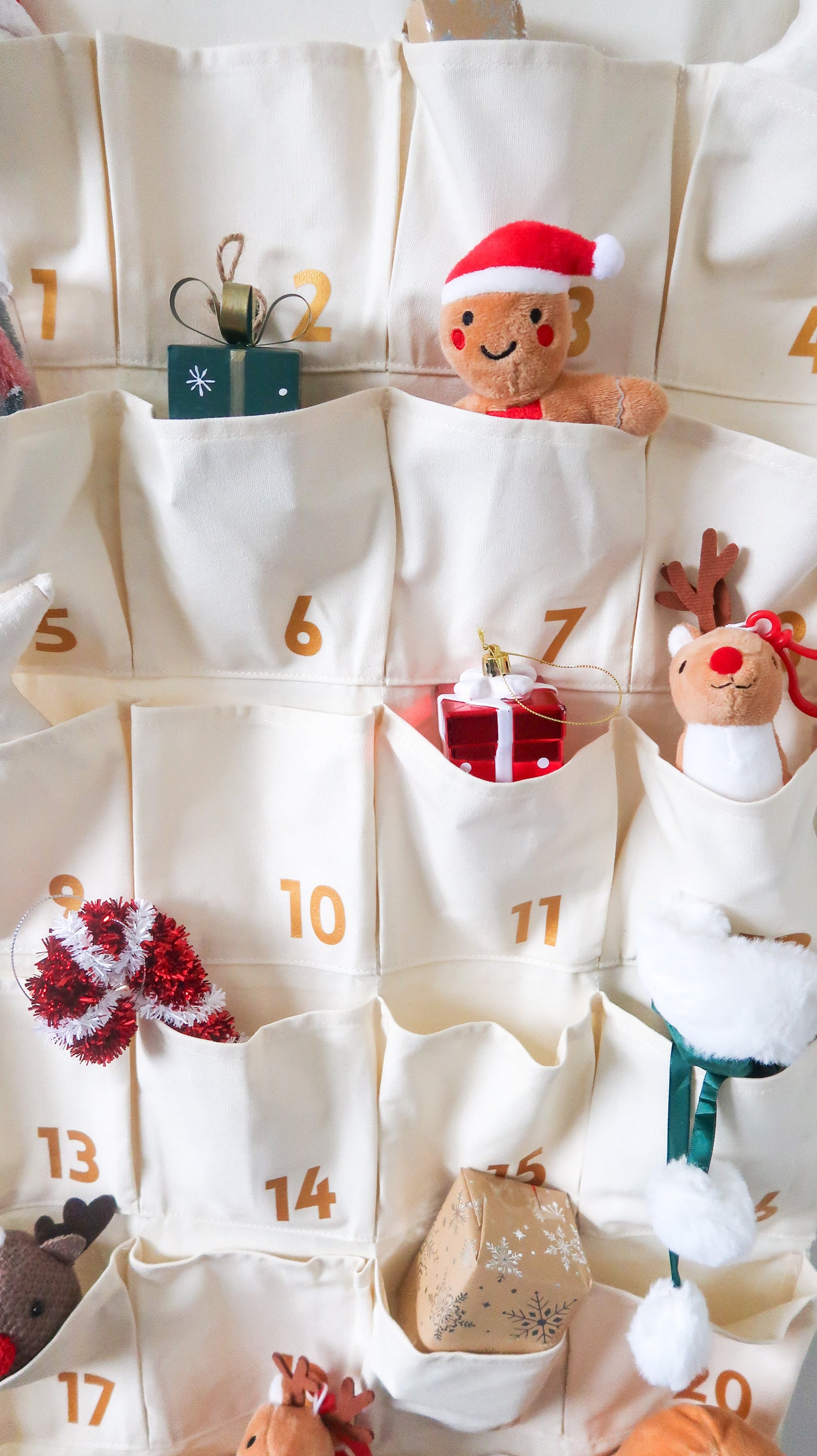 Christmas Advent Calendar - Cream