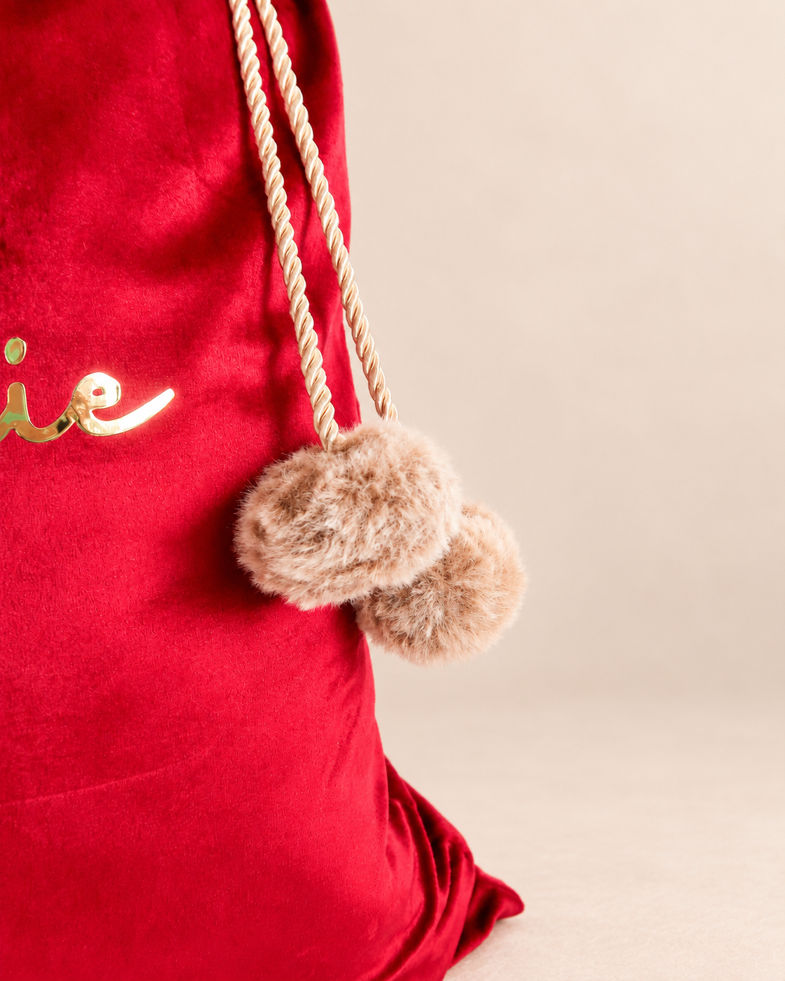 Luxe Velvet Christmas Sack – Ruby Red